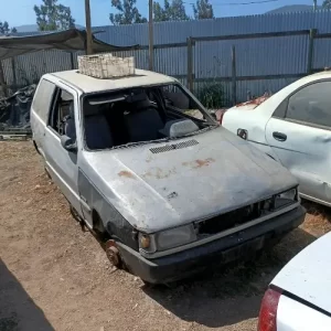 Fiat Uno 1.5 año 1995 en desarme
