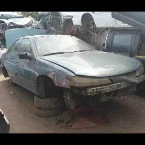 Peugeot 406 año 2003 en desarme