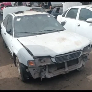 Suzuki Baleno 1.6 año 1996 en desarme